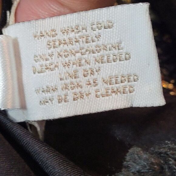 Chico's Boucle Tweed Blazer Size 1 M Black Gold Metallic Striped Chain Trim - Picture 10 of 12